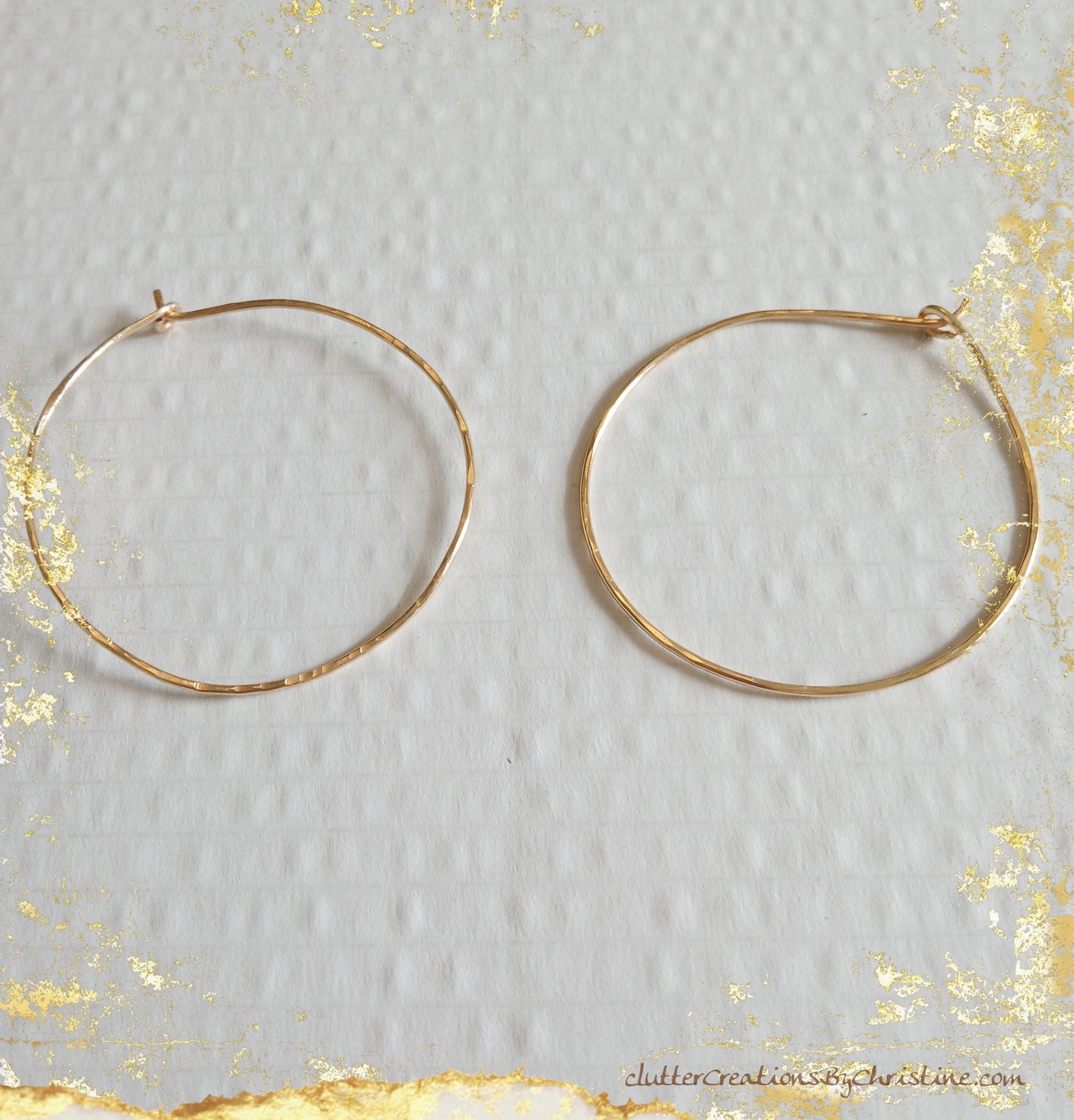 Handmade Unique wire circle bangle earrings are made with tarnish-resistant copper wire, ensuring long-lasting beauty!